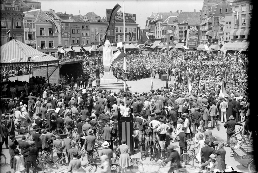 Markt 17 juni 1930